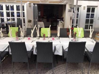 照片: Il Tartufo Turf Club